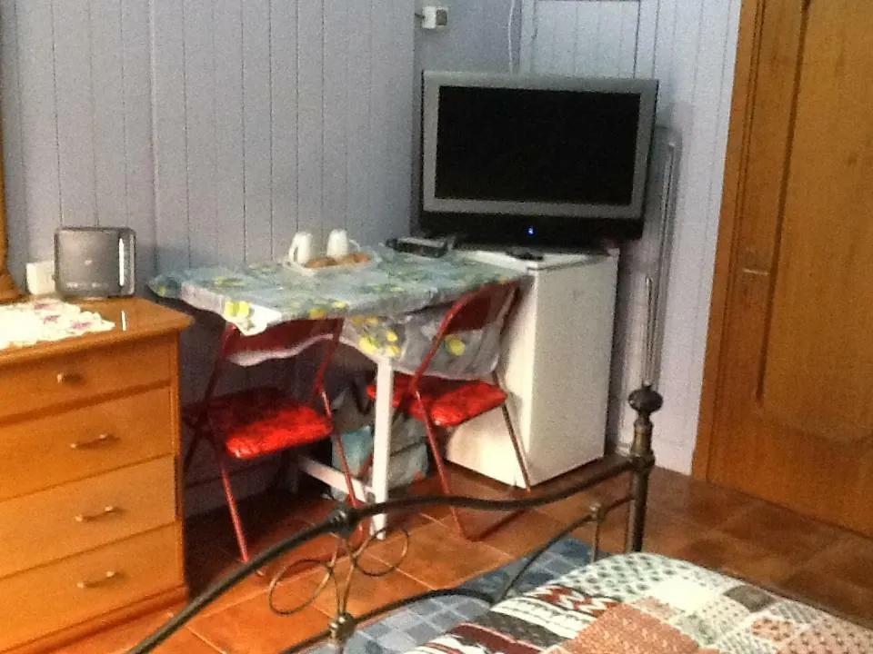 Gisira Apartments Al Borgo Catania Italia